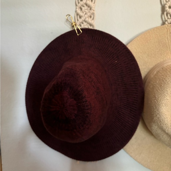 Simple Fedora - Picture 5 of 5